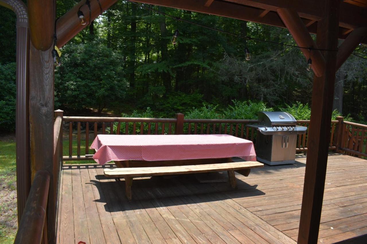 Tree Top Lodge - Gorgeous Lake Cabin With Hot Tub & Magnificent Views Of Forests And Mountains! Cabin Butler Экстерьер фото