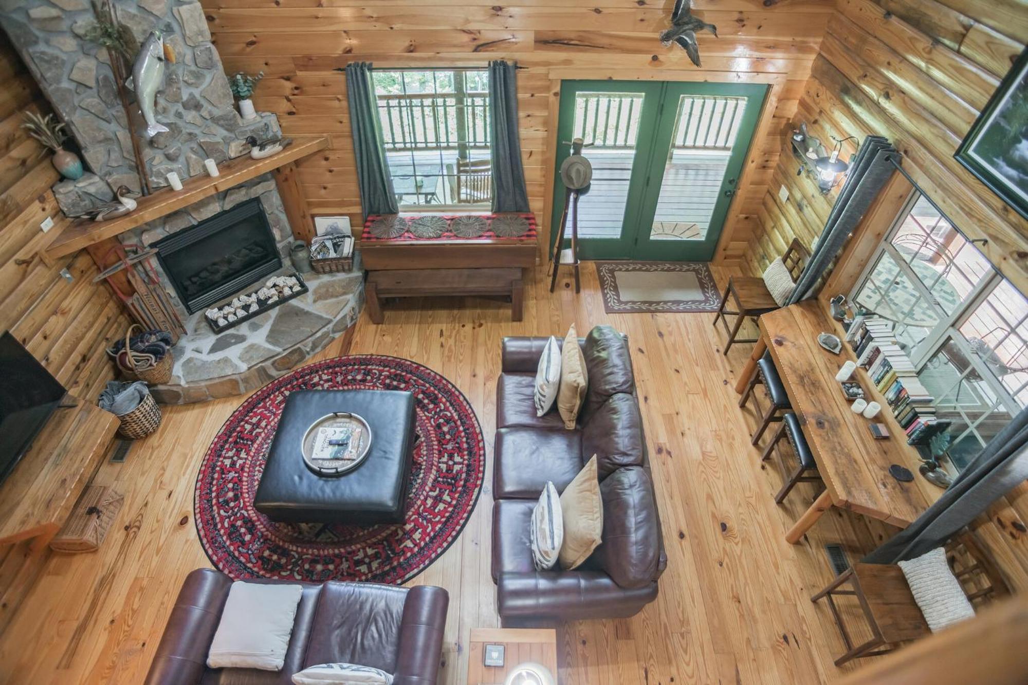 Tree Top Lodge - Gorgeous Lake Cabin With Hot Tub & Magnificent Views Of Forests And Mountains! Cabin Butler Экстерьер фото