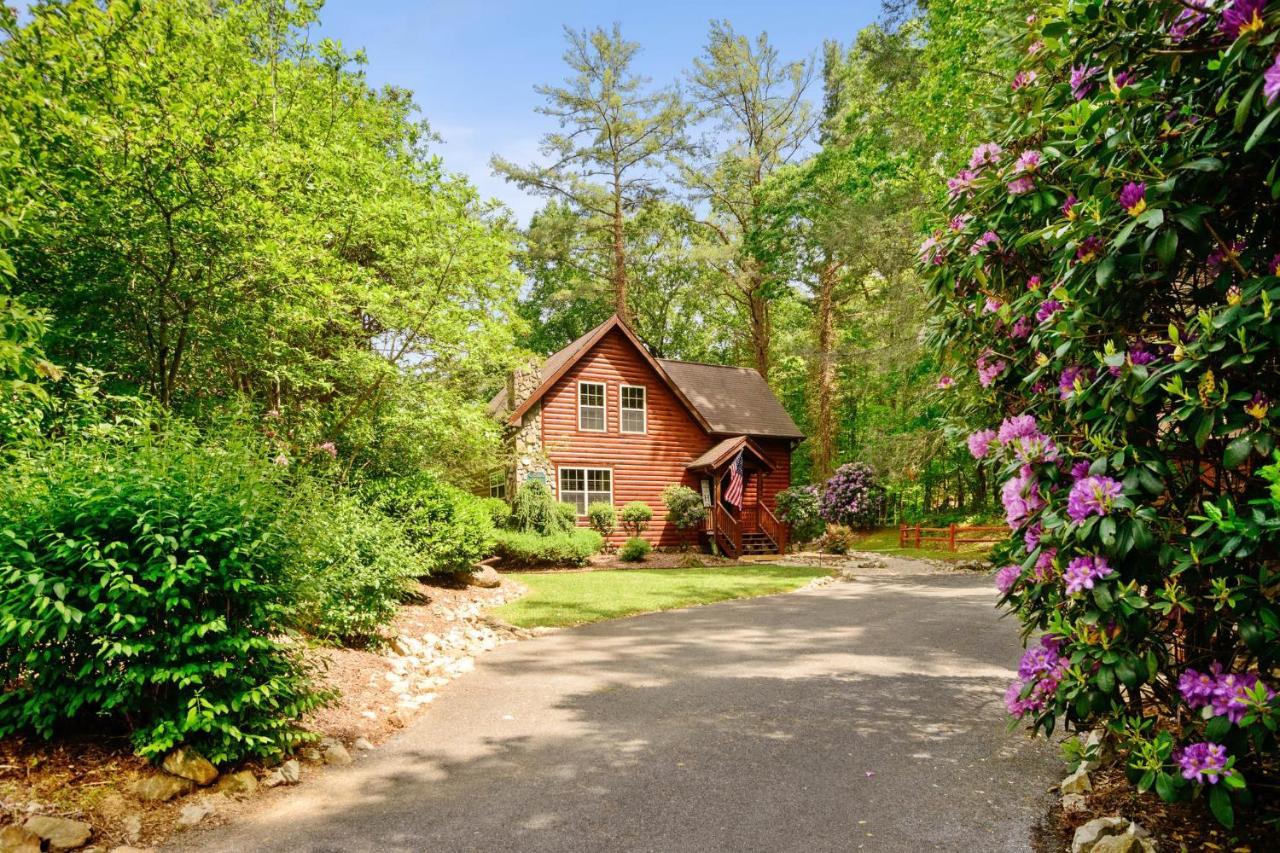 Tree Top Lodge - Gorgeous Lake Cabin With Hot Tub & Magnificent Views Of Forests And Mountains! Cabin Butler Экстерьер фото